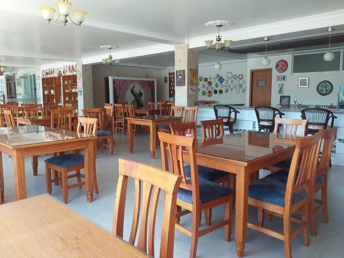 Hostal Resto - Bar "El Penon" Alausi Exterior photo